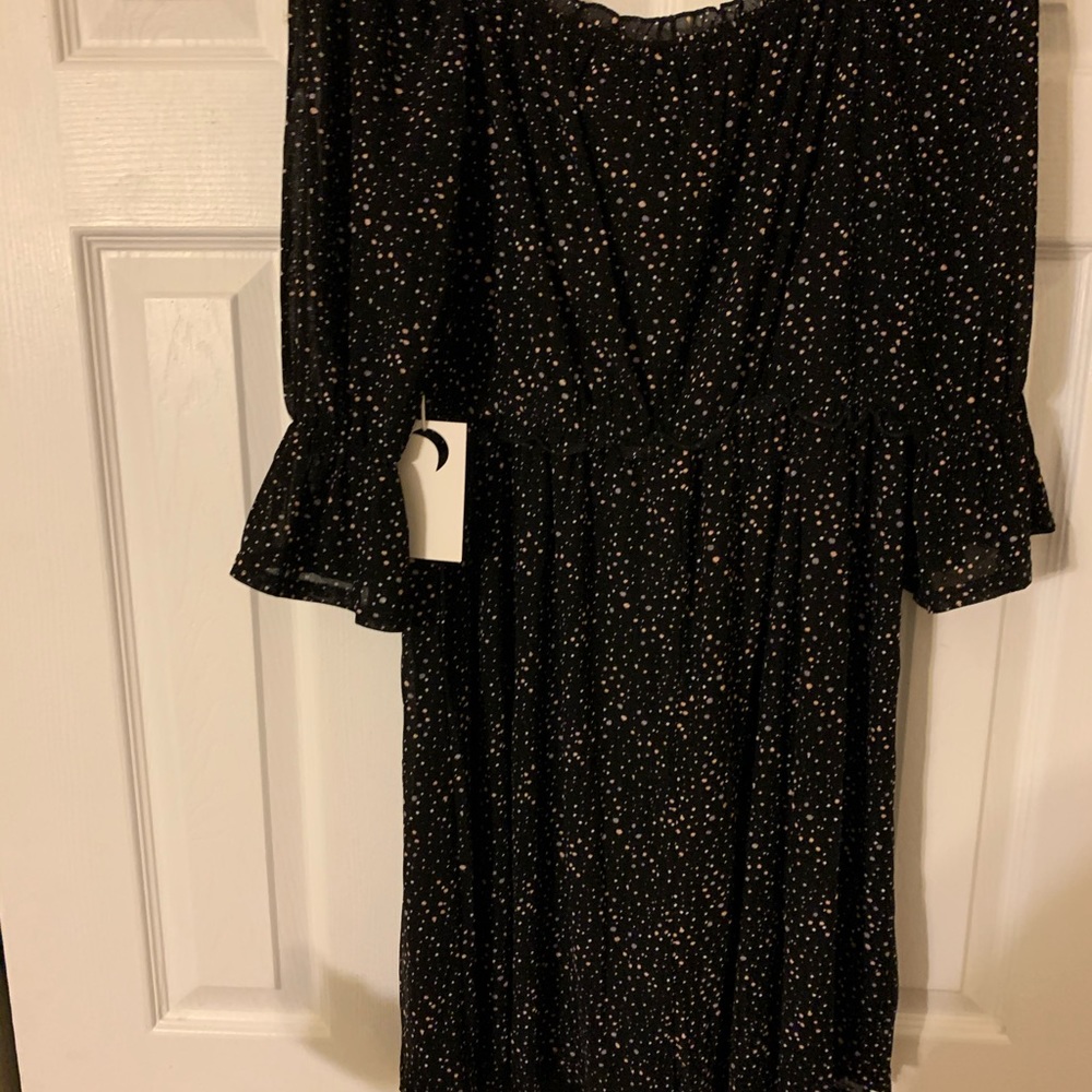 Dress - Picture 4 of 5